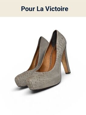 POUR LA VICTOIRE IRINA II GREY SNAKESKIN EMBOSSED PLATFORM PUMPS STILETTO HEELS
